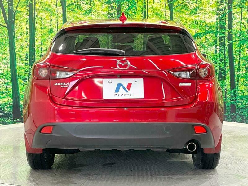 Axela Sport