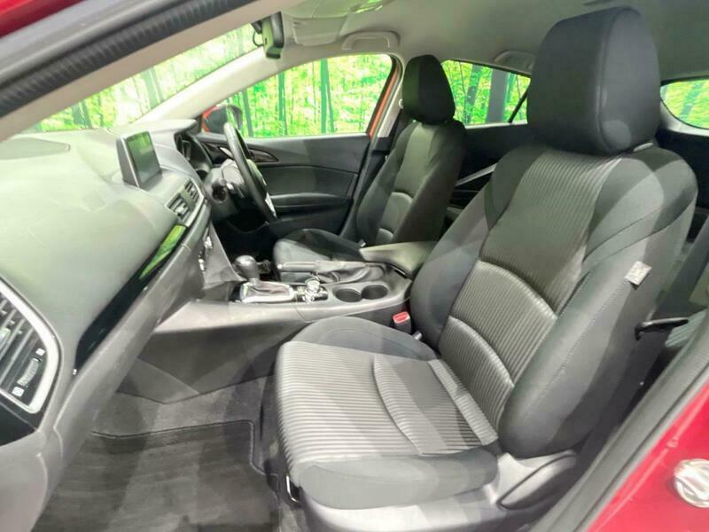 Axela Sport