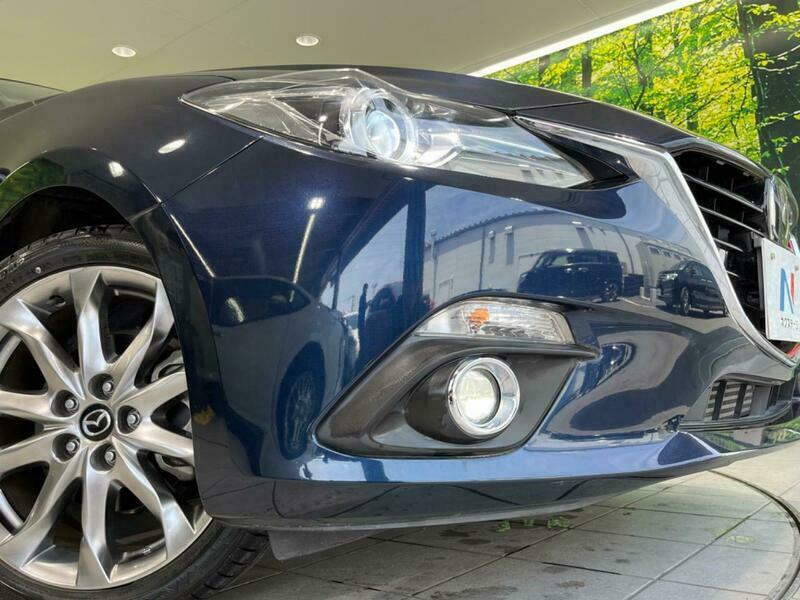Axela Sport
