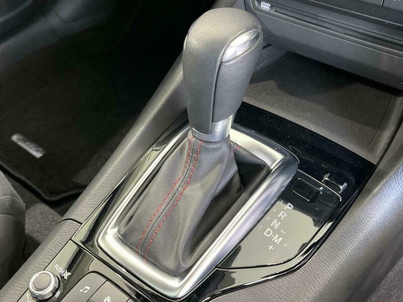 Axela Sport