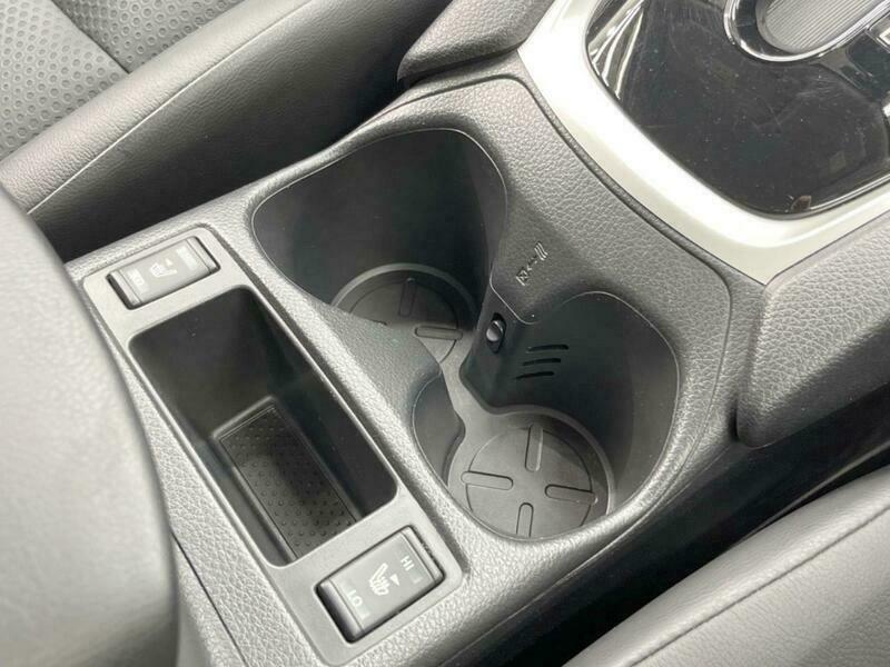 X-TRAIL-37