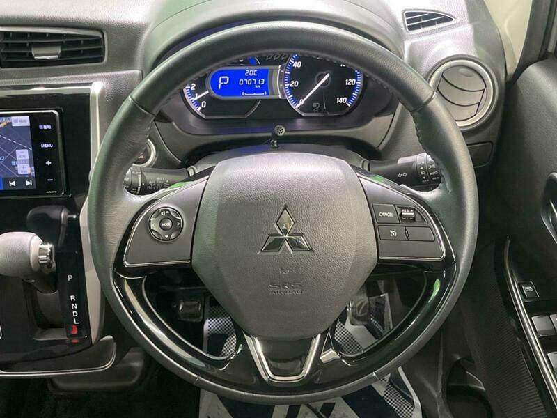 EK CUSTOM