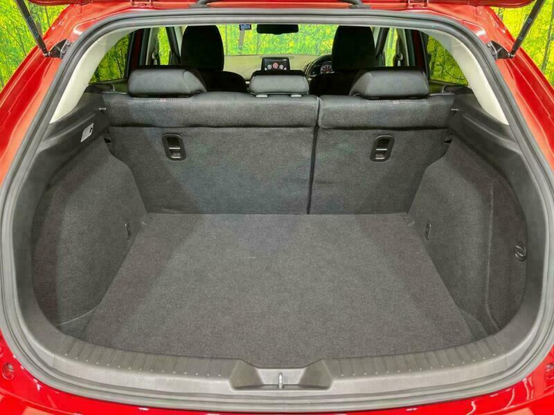 Axela Sport