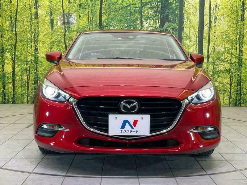 Axela Sport