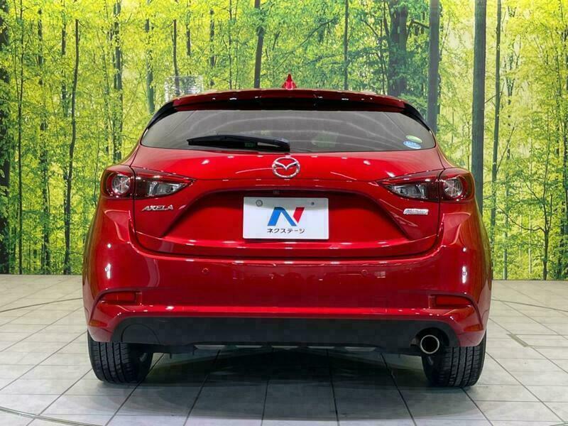 Axela Sport
