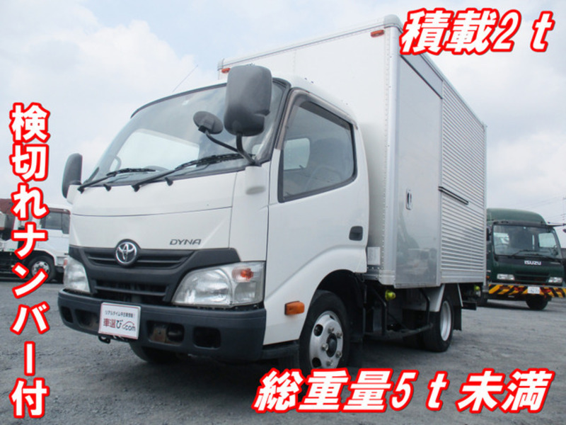 TOYOTA　DYNA