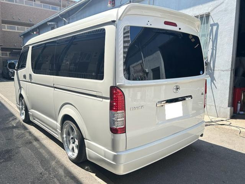 HIACE