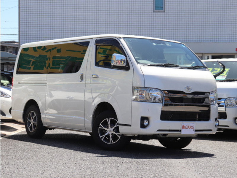 HIACE VAN