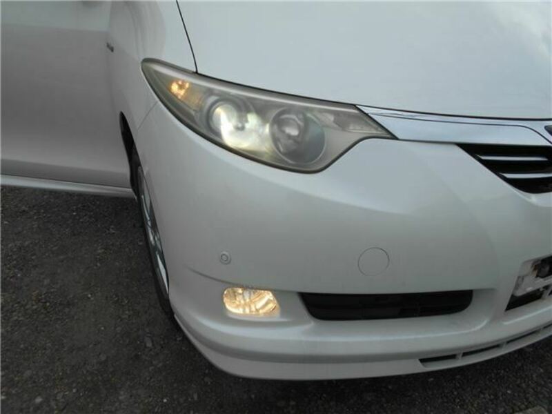 ESTIMA HYBRID