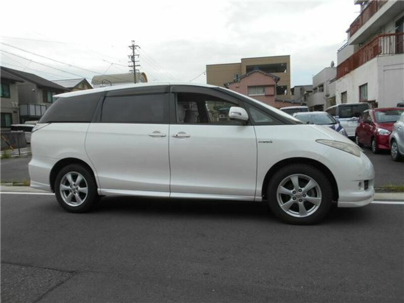 ESTIMA HYBRID