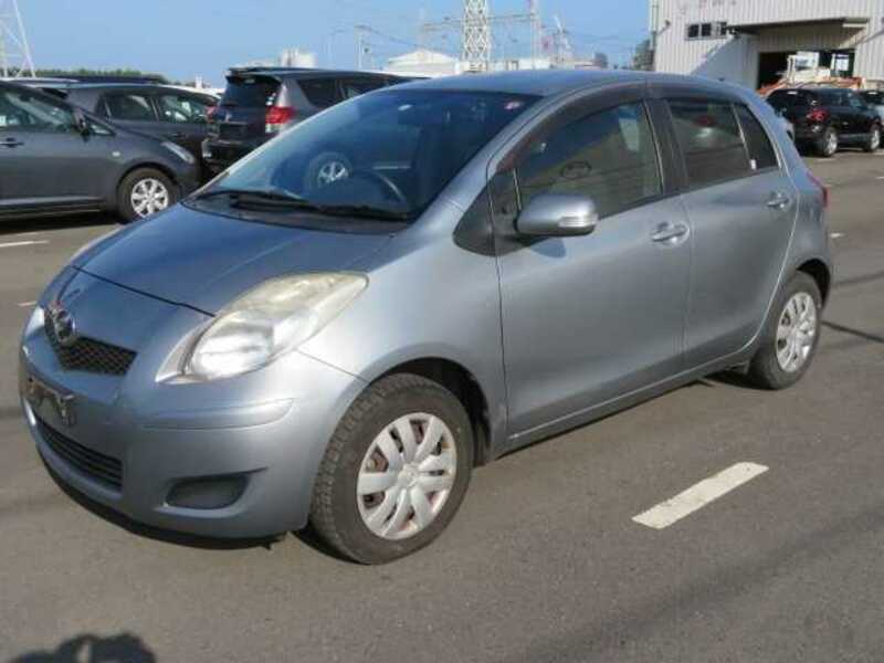 Toyota vitz scp90