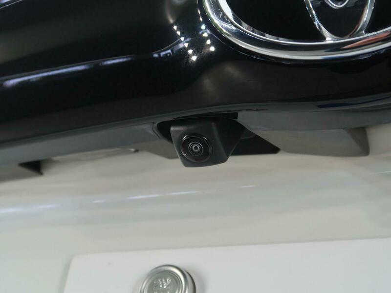 YARIS-26