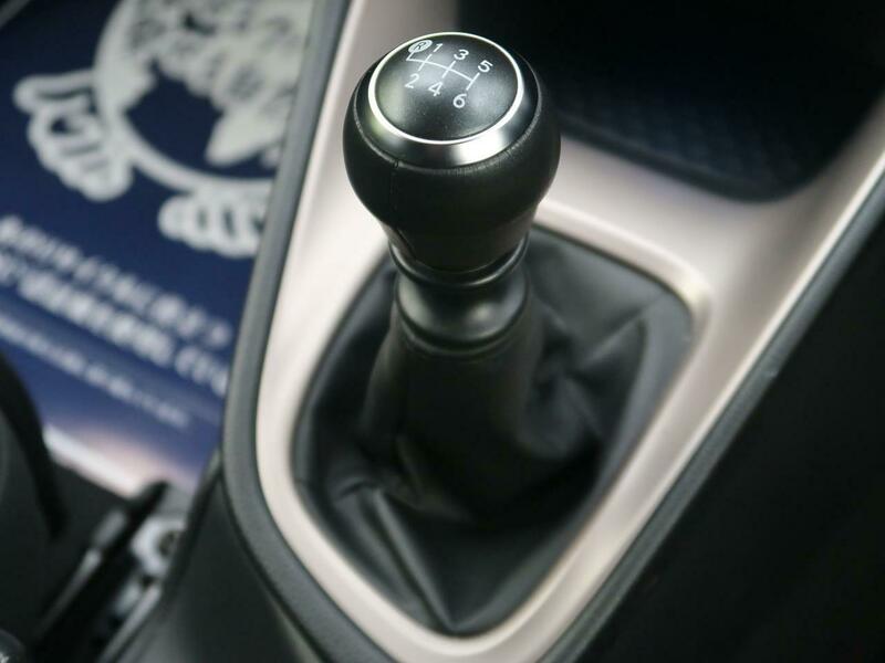 YARIS-58