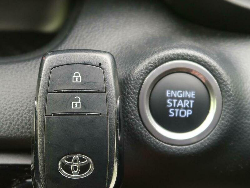 YARIS-10