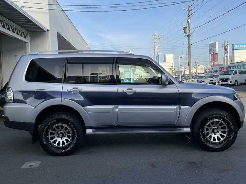 PAJERO