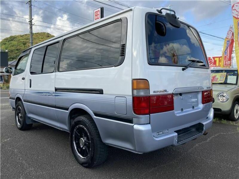 HIACE VAN