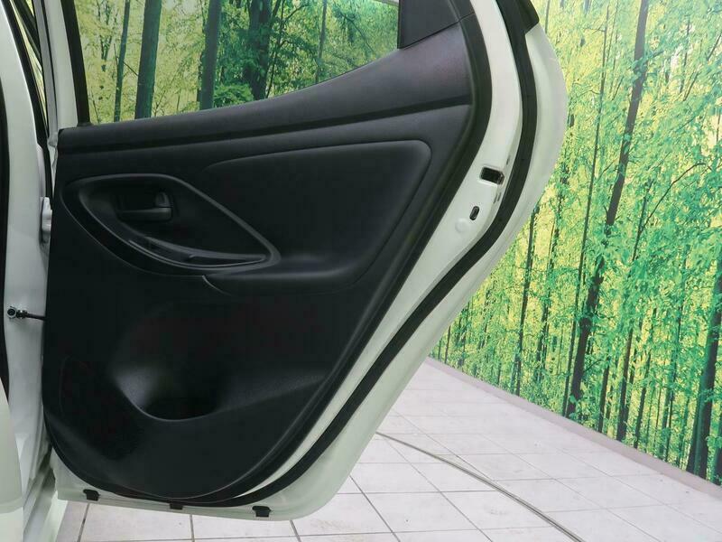 YARIS-47