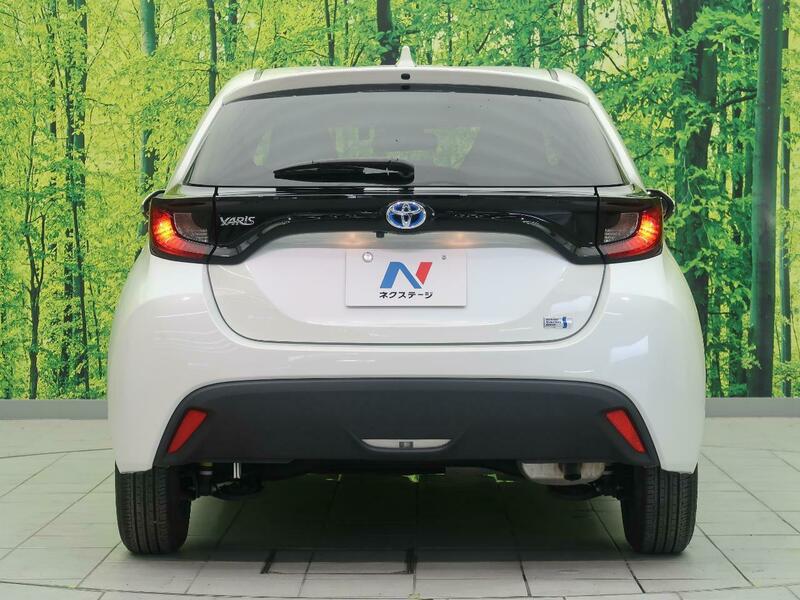 YARIS-98