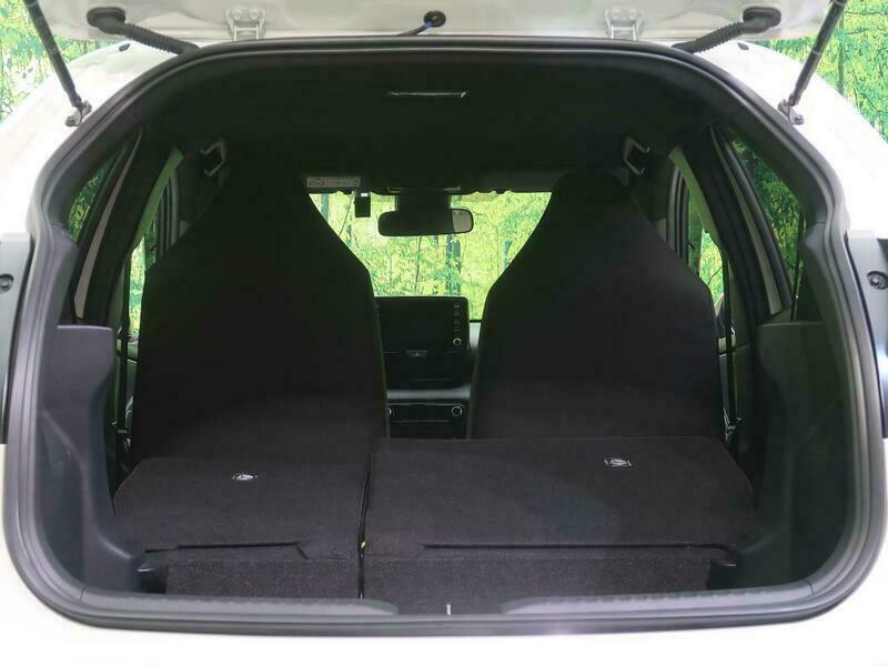 YARIS-5