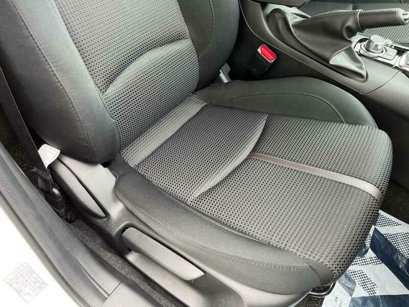 Axela Sport