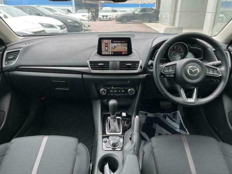 Axela Sport