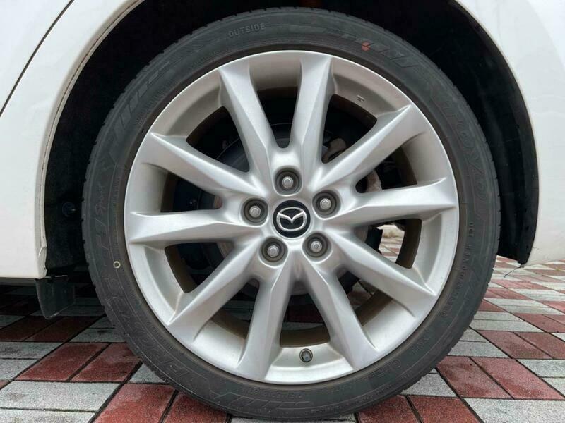 Axela Sport