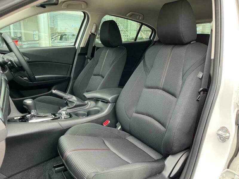 Axela Sport
