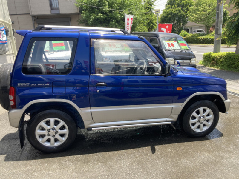 PAJERO MINI