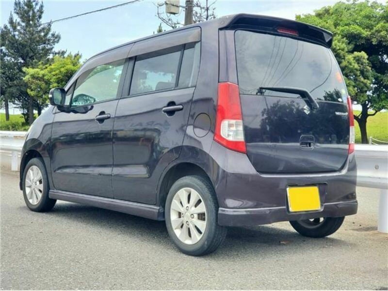 WAGON R
