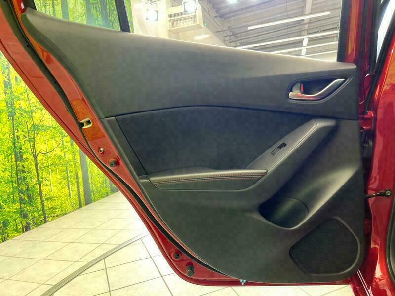 Axela Sport
