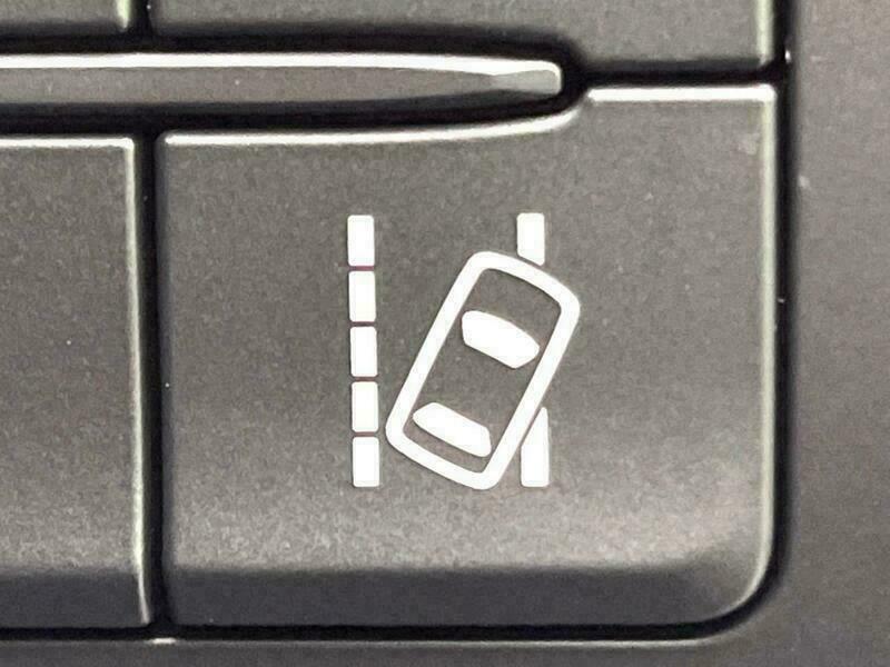 Axela Sport