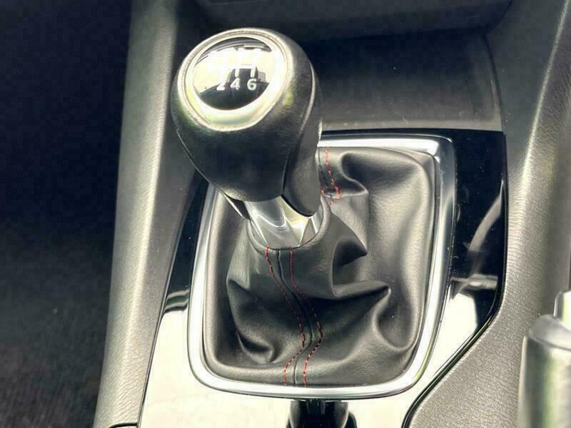 Axela Sport