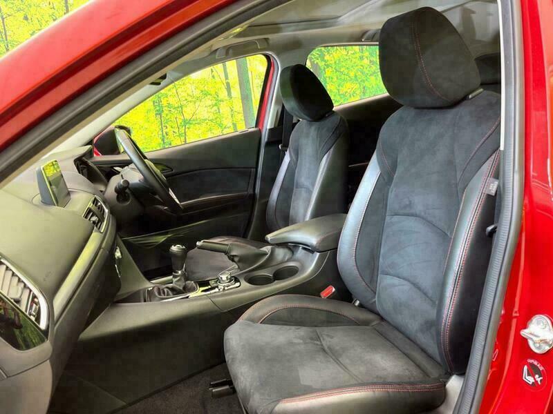 Axela Sport
