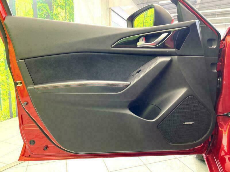 Axela Sport