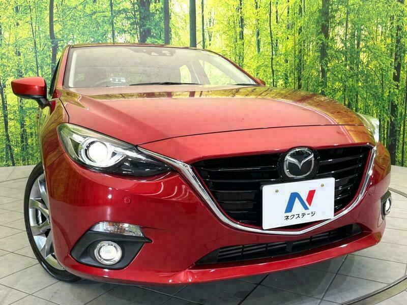 Axela Sport