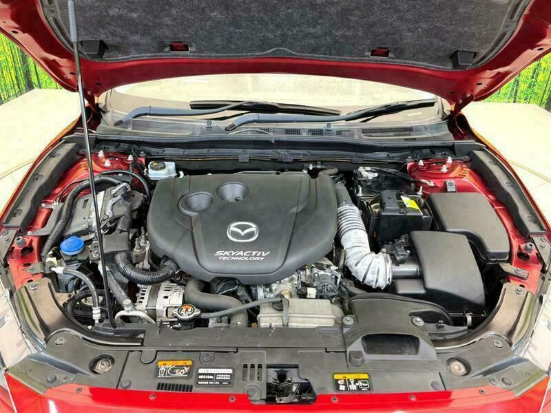 Axela Sport