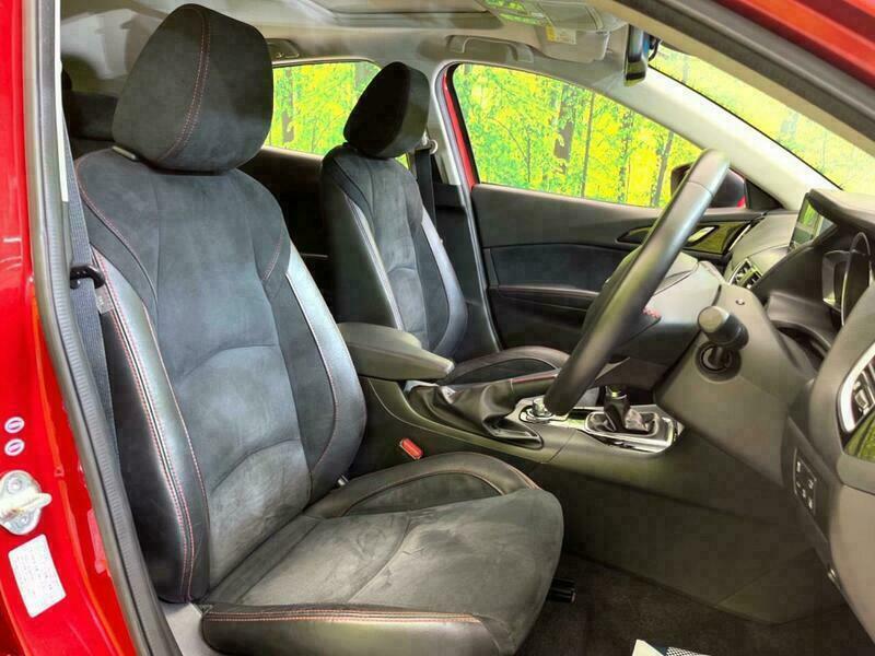 Axela Sport