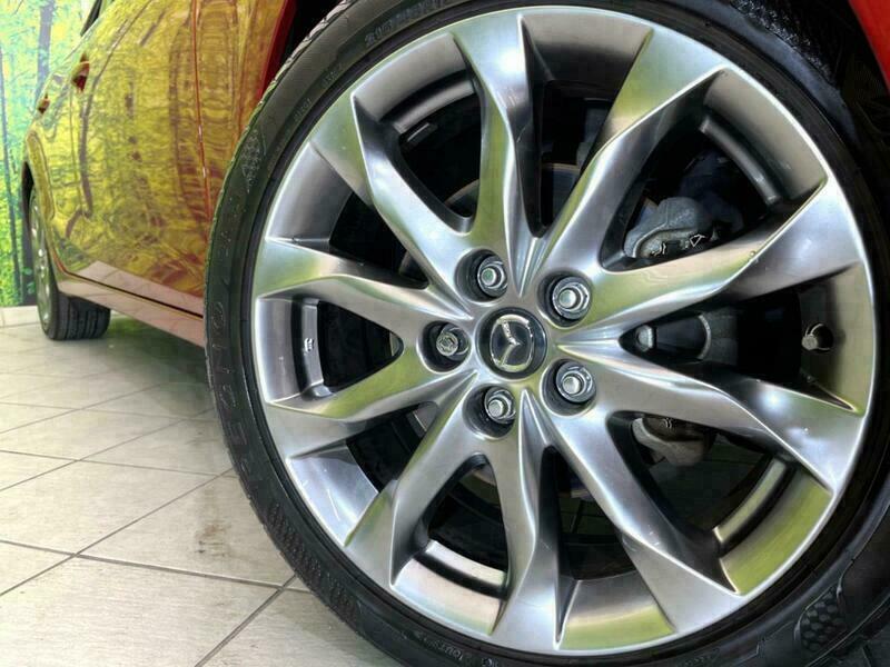 Axela Sport