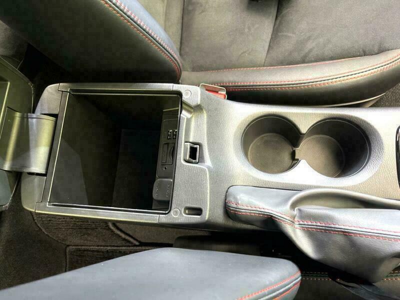 Axela Sport