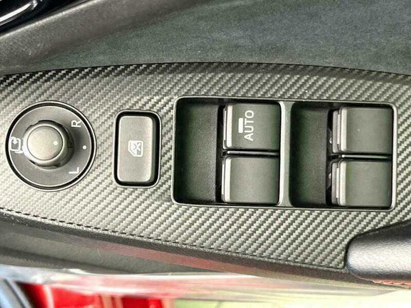 Axela Sport