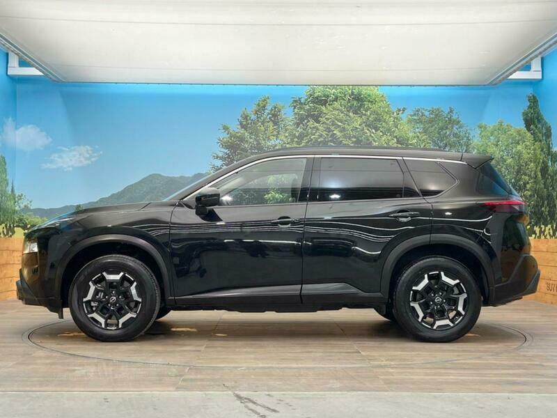 X-TRAIL