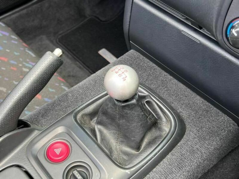 S2000