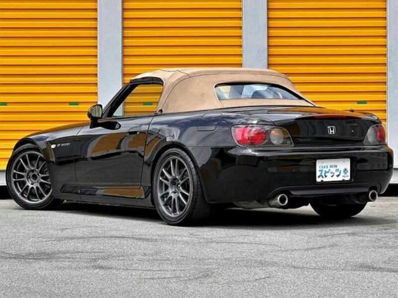 S2000