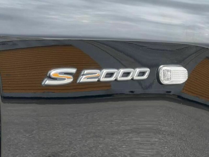 S2000
