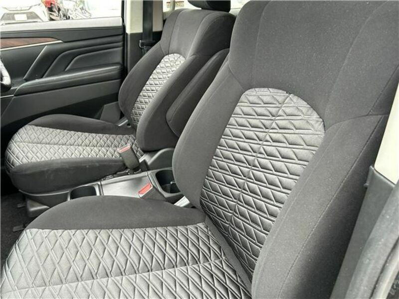 DELICA D5