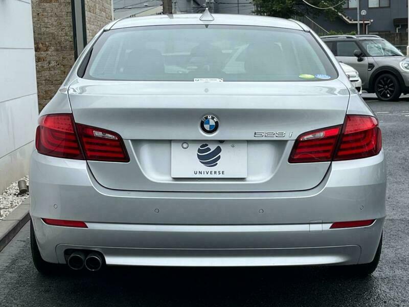 5 SERIES-61