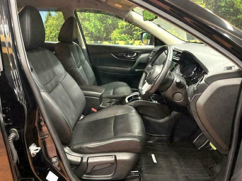 X-TRAIL-25