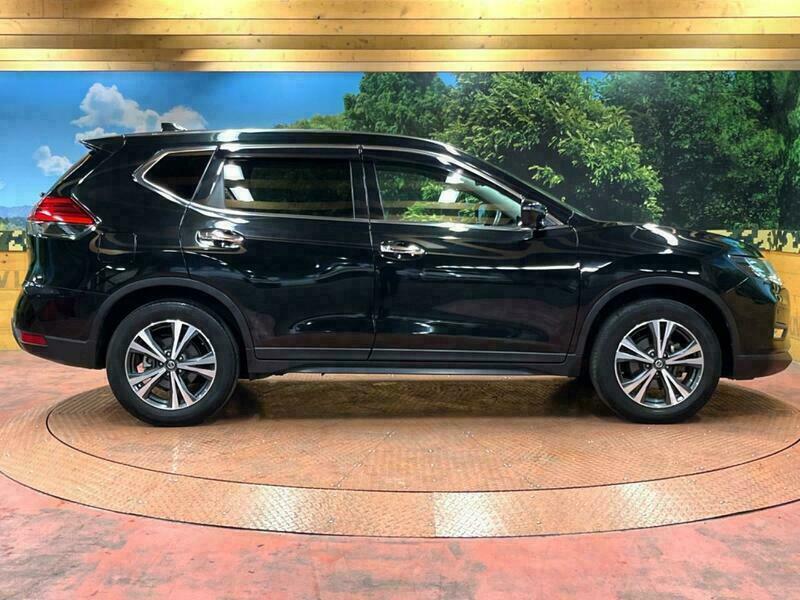 X-TRAIL-3