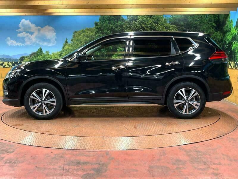 X-TRAIL-12