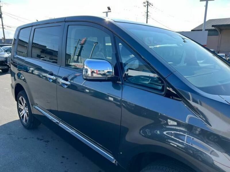 DELICA D5